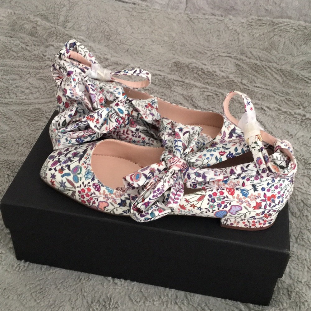 NEW J. Crew poppy ankle strap Liberty flats 7.5